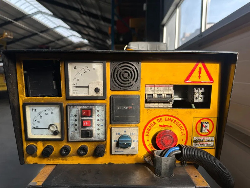 Hatz 2M41 15 kVA generatorset - Generador industriale: foto 5 Hatz 2M41 15 kVA generatorset - Generador industriale: foto 5