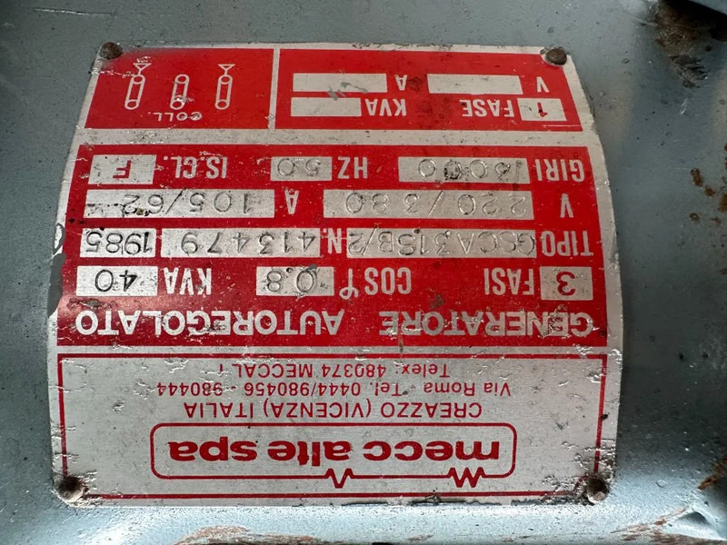 Hatz 3M40L Mecc Alte Spa 40 kVA generatorset ex Emergency ! 22 hours ! - Generador industriale: foto 5 Hatz 3M40L Mecc Alte Spa 40 kVA generatorset ex Emergency ! 22 hours ! - Generador industriale: foto 5