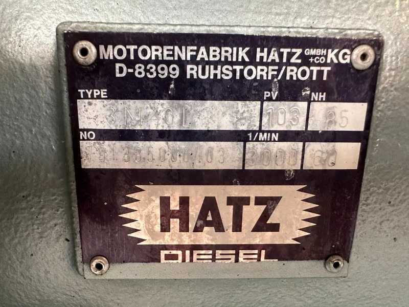 Hatz 3M40L Mecc Alte Spa 40 kVA generatorset ex Emergency ! 22 hours ! - Generador industriale: foto 3 Hatz 3M40L Mecc Alte Spa 40 kVA generatorset ex Emergency ! 22 hours ! - Generador industriale: foto 3