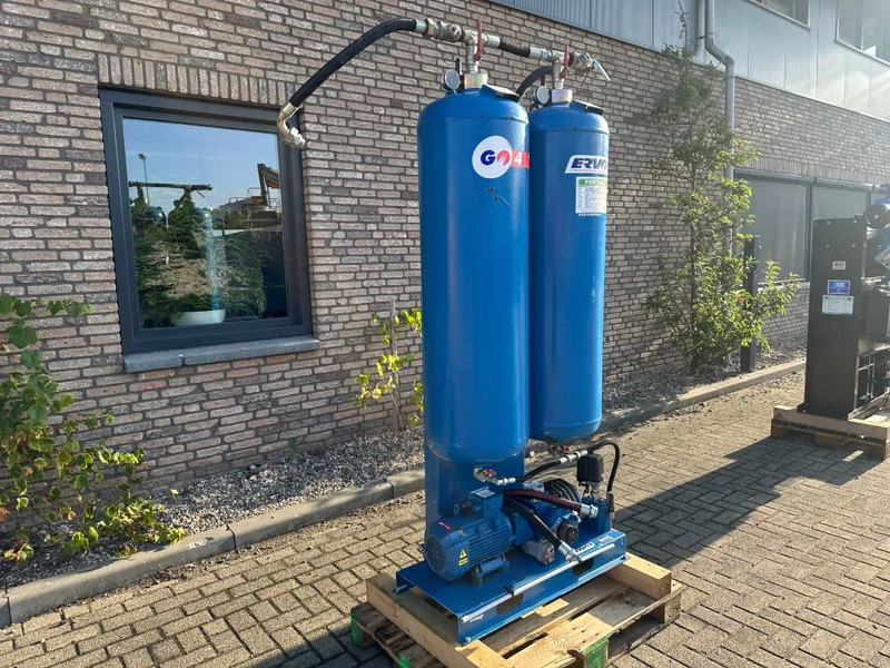Hogedruk Hogedruk Luchtstart Air starter 30 Bar 15 kW 2 x 150 liter air tank - Bomba de agua: foto 2 Hogedruk Hogedruk Luchtstart Air starter 30 Bar 15 kW 2 x 150 liter air tank - Bomba de agua: foto 2