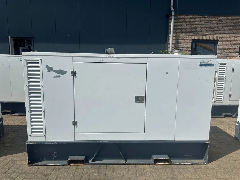 Iveco FPT NEF45 SM1A.A004 Stamford 60 KVA Silent Rental generatorset - Generador industriale: foto 1 Iveco FPT NEF45 SM1A.A004 Stamford 60 KVA Silent Rental generatorset - Generador industriale: foto 1