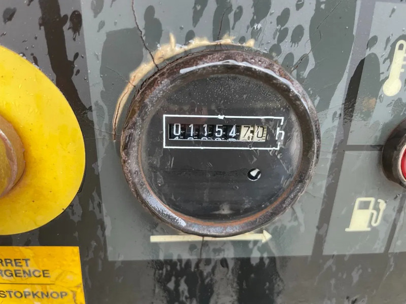 Kaeser M27 Kubota 2,7 m3 / min 7 Bar 18 kW Mobiele Silent Diesel Compressor - Compresor de aire: foto 3 Kaeser M27 Kubota 2,7 m3 / min 7 Bar 18 kW Mobiele Silent Diesel Compressor - Compresor de aire: foto 3