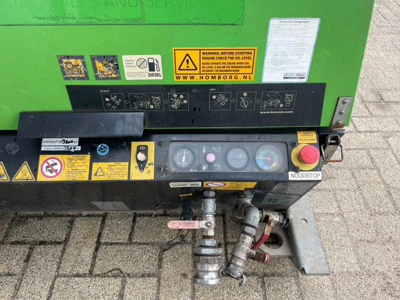 Kaeser M43 Kubota 4,2 m3 / min 7 Bar 30 kW Silent Diesel Compressor - Compresor de aire: foto 3 Kaeser M43 Kubota 4,2 m3 / min 7 Bar 30 kW Silent Diesel Compressor - Compresor de aire: foto 3
