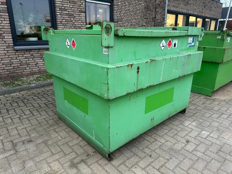 Kiwa IBC Steenbergen 2000 liter Dieseltank met handpomp Milieutank - Tanque de almacenamiento: foto 2 Kiwa IBC Steenbergen 2000 liter Dieseltank met handpomp Milieutank - Tanque de almacenamiento: foto 2