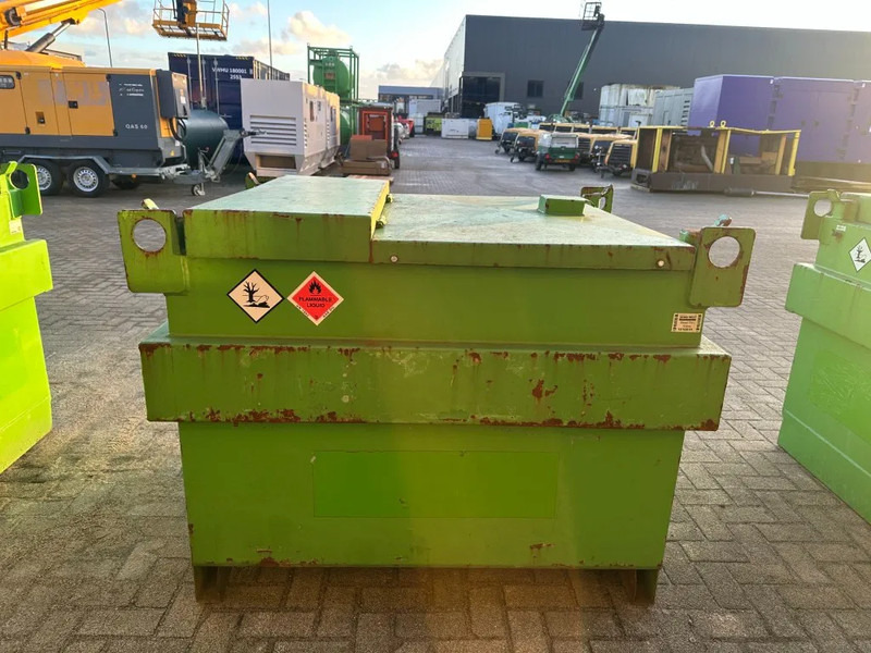 Tanque de almacenamiento Kiwa IBC Steenbergen 750 liter Dieseltank met Handpomp Milieutank: foto 14 Tanque de almacenamiento Kiwa IBC Steenbergen 750 liter Dieseltank met Handpomp Milieutank: foto 14