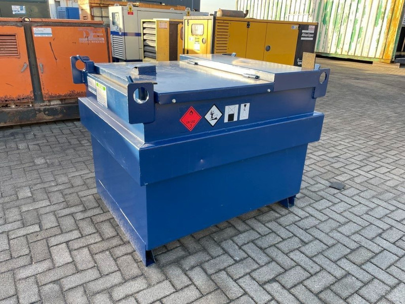 Kiwa IBC Steenbergen 750 liter Dieseltank met handpomp - Tanque de almacenamiento: foto 3 Kiwa IBC Steenbergen 750 liter Dieseltank met handpomp - Tanque de almacenamiento: foto 3