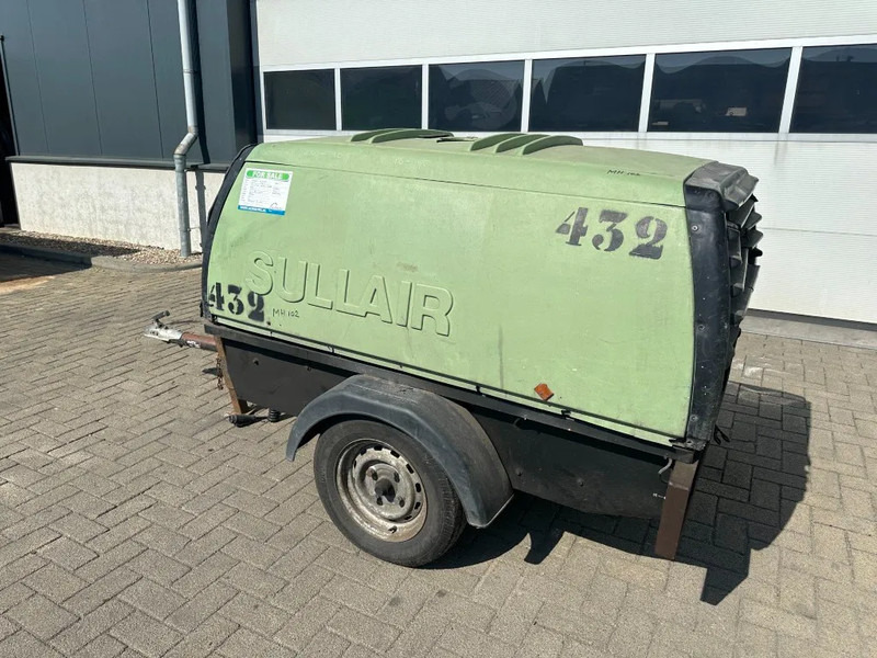 Kubota V2203 Sullair K65 Mobiele Diesel Compressor 3.7 m3 / min 30 kW 7 Bar - Compresor de aire: foto 5 Kubota V2203 Sullair K65 Mobiele Diesel Compressor 3.7 m3 / min 30 kW 7 Bar - Compresor de aire: foto 5