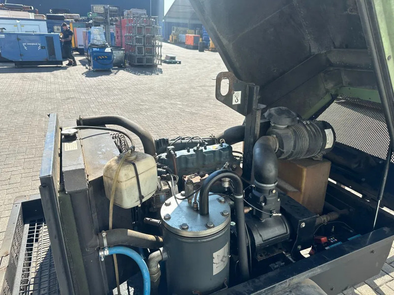 Kubota V2203 Sullair K65 Mobiele Diesel Compressor 3.7 m3 / min 30 kW 7 Bar - Compresor de aire: foto 4 Kubota V2203 Sullair K65 Mobiele Diesel Compressor 3.7 m3 / min 30 kW 7 Bar - Compresor de aire: foto 4
