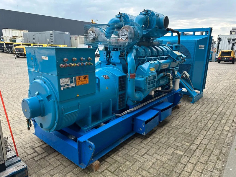 Generador industriale Perkins 4012 TWG Stamford 1030 kVA generatorset as New ! 175 hours ! Nieuwstaat !: foto 10 Generador industriale Perkins 4012 TWG Stamford 1030 kVA generatorset as New ! 175 hours ! Nieuwstaat !: foto 10