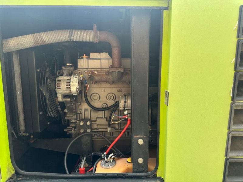 Pramac GSW22 Yanmar Mecc Alte Spa 22 kVA Silent generatorset - Generador industriale: foto 4 Pramac GSW22 Yanmar Mecc Alte Spa 22 kVA Silent generatorset - Generador industriale: foto 4