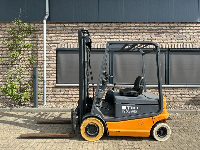 Still R 60-25 2.5 ton Triplex Freelift Sideshift Elektra Heftruck 590 cm hefhoogte ! - Carretilla elevadora eléctrica: foto 1 Still R 60-25 2.5 ton Triplex Freelift Sideshift Elektra Heftruck 590 cm hefhoogte ! - Carretilla elevadora eléctrica: foto 1