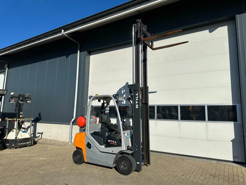 Still RX70-25 T 2.5 ton Duplex Sideshift LPG Heftruck 2020 - Carretilla elevadora de gas: foto 4 Still RX70-25 T 2.5 ton Duplex Sideshift LPG Heftruck 2020 - Carretilla elevadora de gas: foto 4