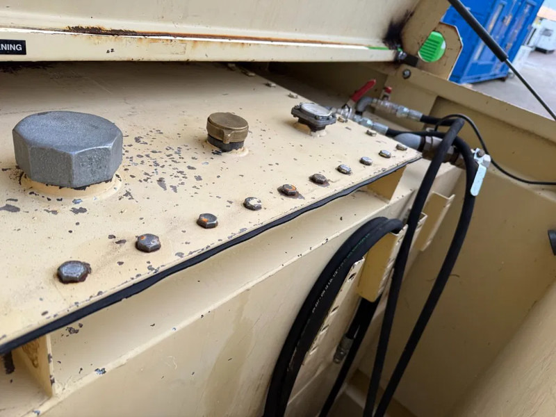 Contenedor marítimo Tolsma Kiwa IBC 3000 liter Dieseltank Brandstoftank: foto 11 Contenedor marítimo Tolsma Kiwa IBC 3000 liter Dieseltank Brandstoftank: foto 11