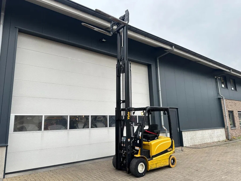 Yale ERP22VL 2.2 ton Triplex Freelift Sideshift Elektra Heftruck Accu 2022 - Carretilla elevadora eléctrica: foto 2 Yale ERP22VL 2.2 ton Triplex Freelift Sideshift Elektra Heftruck Accu 2022 - Carretilla elevadora eléctrica: foto 2