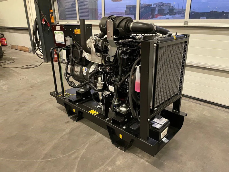 Generador industriale nuevo Yanmar 4TNV98CT-IHR Himoinsa HYW 45 Stage 5 45 kVA generatorset New !: foto 6