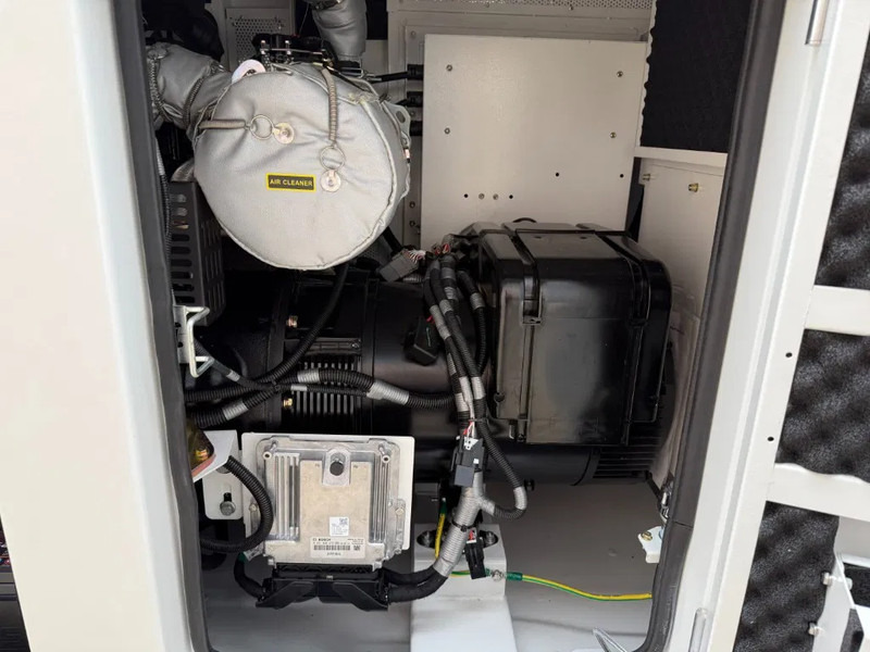 Generador industriale nuevo Yanmar Stage 5 Yanmar 45 kVA Silent Rental generatorset: foto 17 Generador industriale nuevo Yanmar Stage 5 Yanmar 45 kVA Silent Rental generatorset: foto 17