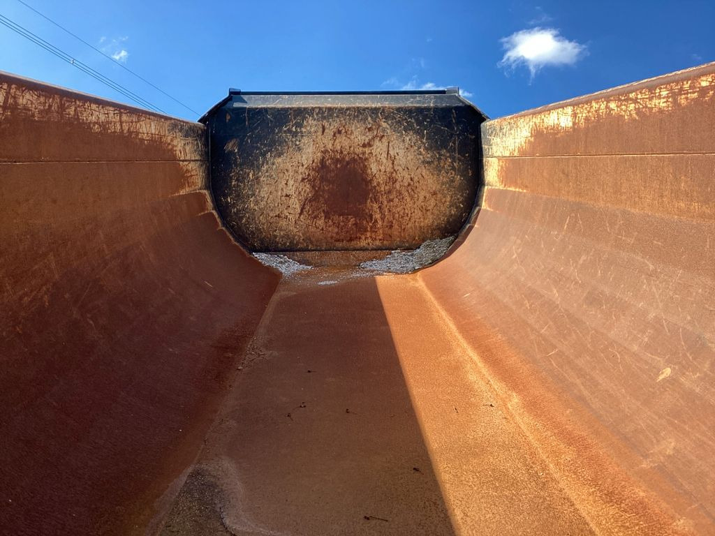 Kroeger MUP 20 HP Halfpipe K80 12,7 kubik 22.000kg - Remolque volquete: foto 4 Kroeger MUP 20 HP Halfpipe K80 12,7 kubik 22.000kg - Remolque volquete: foto 4
