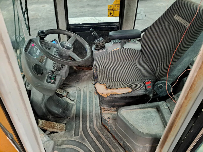 Cargadora de ruedas Liebherr L514: foto 17