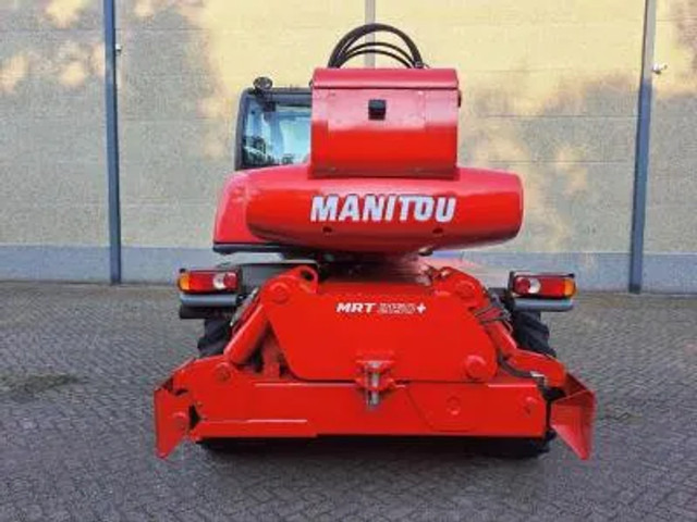 Manitou MRT 2150+ Privilege All-Terrain Rotating Telehandler (2015) - Cargadora: foto 5 Manitou MRT 2150+ Privilege All-Terrain Rotating Telehandler (2015) - Cargadora: foto 5