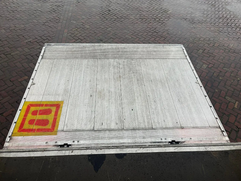 Camión caja cerrada DAF LF 260 FA: foto 15