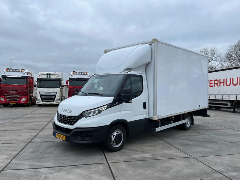 Iveco Daily 35C16 Achterdeuren (15 diverse modellen op voorraad) - Furgoneta caja cerrada, Furgoneta combi: foto 1 Iveco Daily 35C16 Achterdeuren (15 diverse modellen op voorraad) - Furgoneta caja cerrada, Furgoneta combi: foto 1