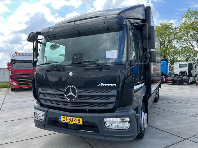 Mercedes-Benz Atego 1218 - Camión caja cerrada: foto 2 Mercedes-Benz Atego 1218 - Camión caja cerrada: foto 2