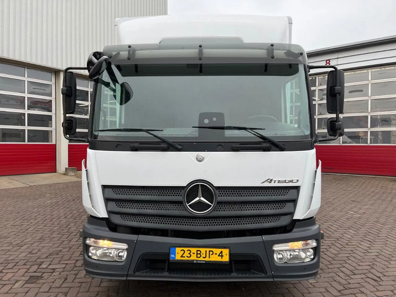 Mercedes-Benz Atego 816 - Camión caja cerrada: foto 3 Mercedes-Benz Atego 816 - Camión caja cerrada: foto 3