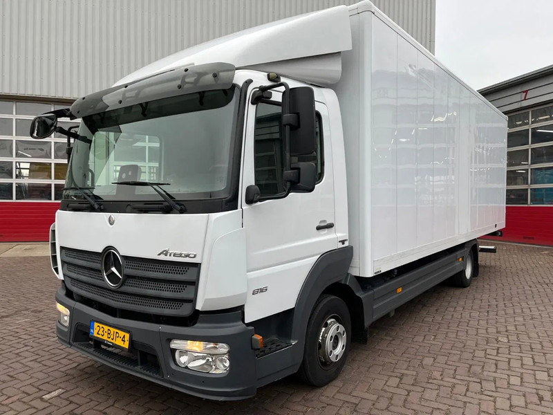 Mercedes-Benz Atego 816 - Camión caja cerrada: foto 4 Mercedes-Benz Atego 816 - Camión caja cerrada: foto 4