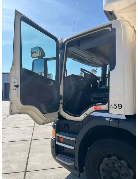 Camión frigorífico Scania P250: foto 13 Camión frigorífico Scania P250: foto 13