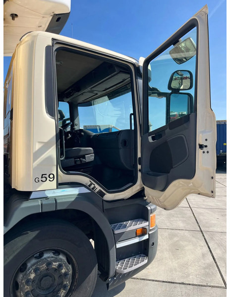 Camión frigorífico Scania P250: foto 16 Camión frigorífico Scania P250: foto 16