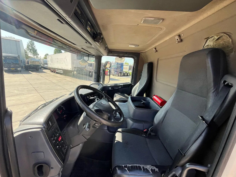 Camión frigorífico Scania P250: foto 17 Camión frigorífico Scania P250: foto 17