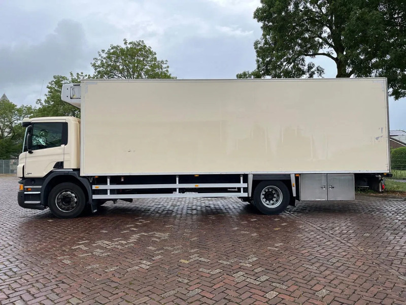 Scania P250 - Camión frigorífico: foto 4 Scania P250 - Camión frigorífico: foto 4