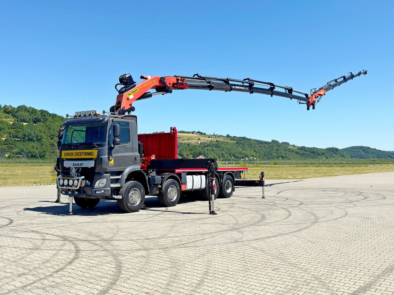 DAF CF 410 * PK 53002 - SH E/JIB PJ 125 E + FUNK*8x4 - Camión grúa: foto 2 DAF CF 410 * PK 53002 - SH E/JIB PJ 125 E + FUNK*8x4 - Camión grúa: foto 2