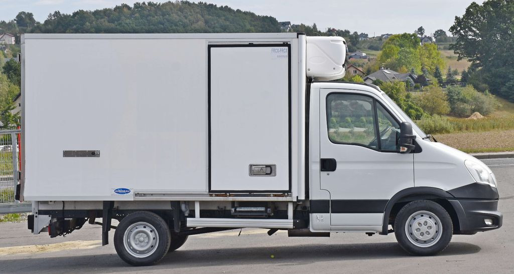 Iveco DAILY 35S13* Kühlkoffer 2,00 m * TOPZUSTAND - Camión frigorífico, Camión grúa: foto 3 Iveco DAILY 35S13* Kühlkoffer 2,00 m * TOPZUSTAND - Camión frigorífico, Camión grúa: foto 3