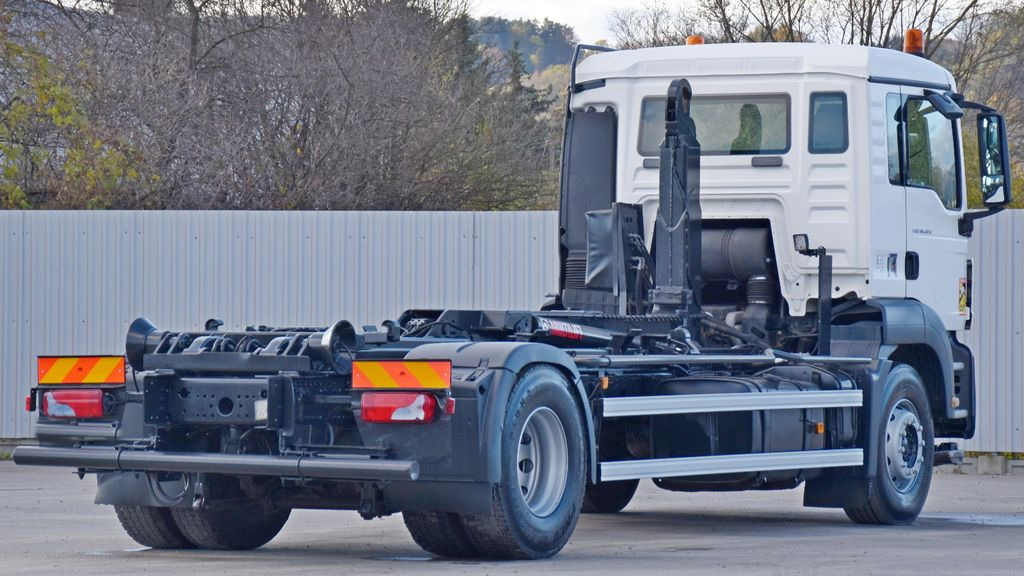 MAN TGS 18.320 Abrollkipper * Top Zustand! MAN TGS 18.320 Abrollkipper * Top Zustand! - Camión multibasculante: foto 5 MAN TGS 18.320 Abrollkipper * Top Zustand! MAN TGS 18.320 Abrollkipper * Top Zustand! - Camión multibasculante: foto 5