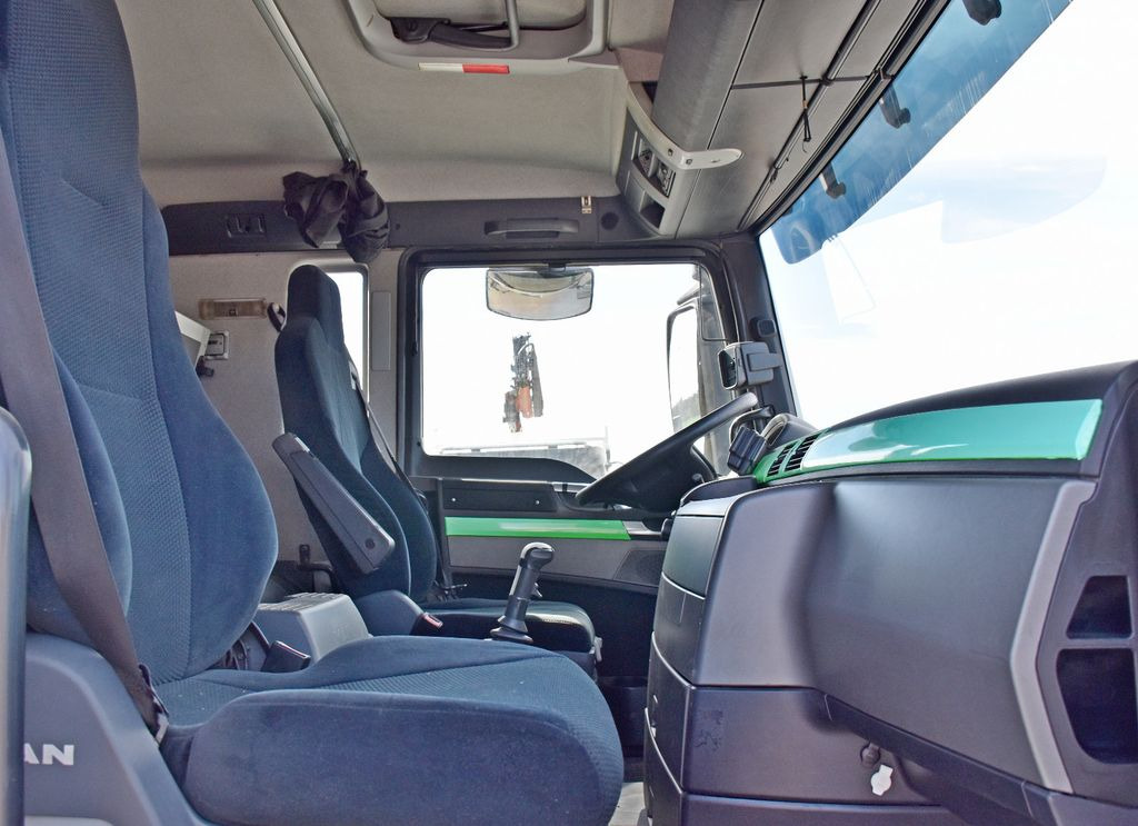 Leasing de MAN TGX 26.440 Pritsche 6,40 m* PK 29002+FUNK *6x4  MAN TGX 26.440 Pritsche 6,40 m* PK 29002+FUNK *6x4: foto 11