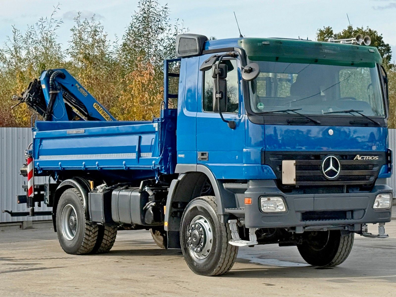 Mercedes-Benz ACTROS 1841 * PK 10501 + FUNK * TOP * 4x4 - Camión grúa: foto 4 Mercedes-Benz ACTROS 1841 * PK 10501 + FUNK * TOP * 4x4 - Camión grúa: foto 4