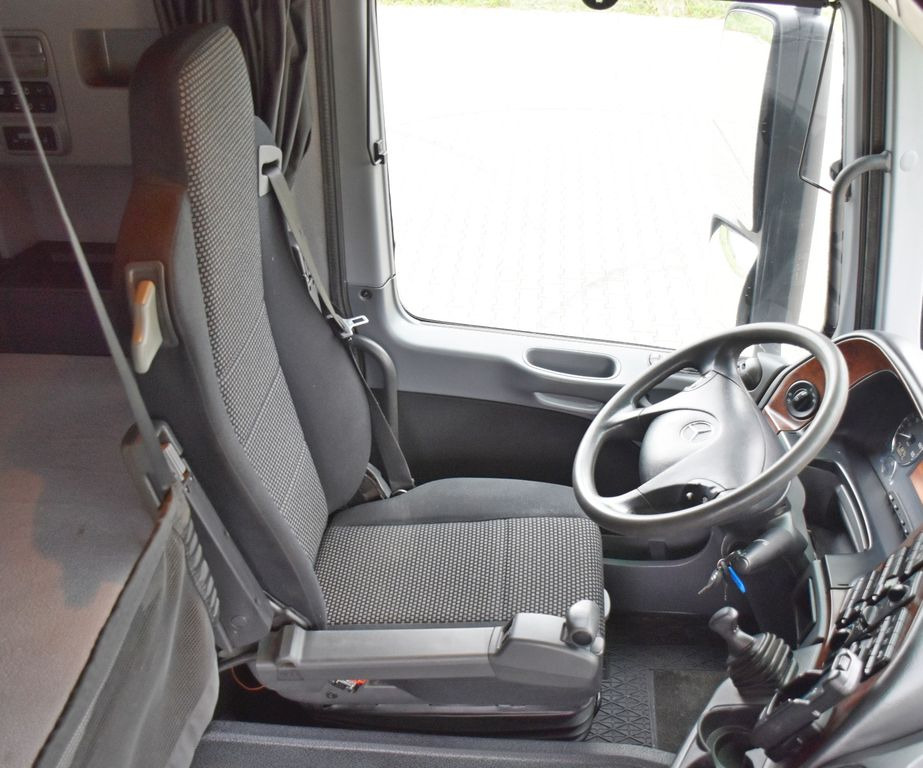 Foto del interior 2: Camión grúa, Camión caja abierta Mercedes-Benz ACTROS 2544 * HIAB 377 E - 8 HIPRO + FUNK* TOP Mercedes-Benz ACTROS 2544 * HIAB 377 E - 8 HIPRO + FUNK* TOP