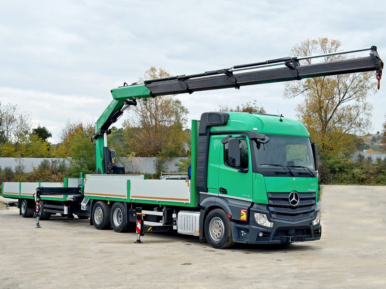 Mercedes-Benz ACTROS 2645* FASSI F345 RA 2.4/FUNK+Anhänger - Camión grúa: foto 2 Mercedes-Benz ACTROS 2645* FASSI F345 RA 2.4/FUNK+Anhänger - Camión grúa: foto 2