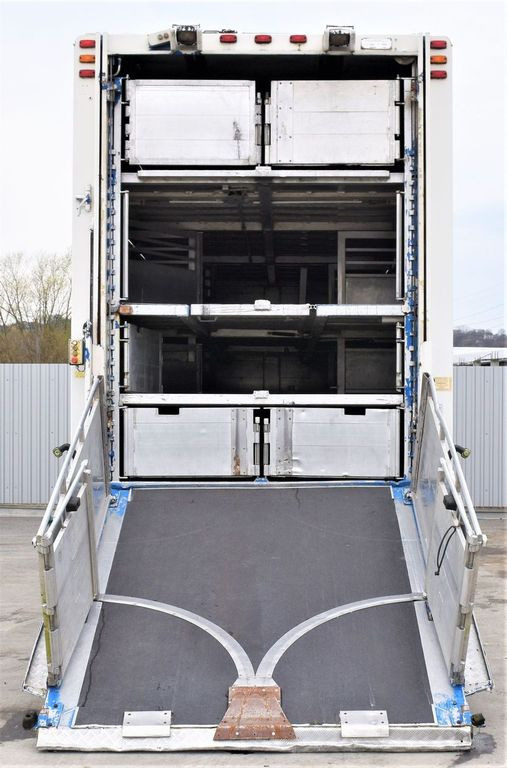 Scania R 500 TIERTRANSPORTWAGEN 7,10m / 4STOCK Scania R 500 TIERTRANSPORTWAGEN 7,10m / 4STOCK - Camión transporte de ganado: foto 4 Scania R 500 TIERTRANSPORTWAGEN 7,10m / 4STOCK Scania R 500 TIERTRANSPORTWAGEN 7,10m / 4STOCK - Camión transporte de ganado: foto 4