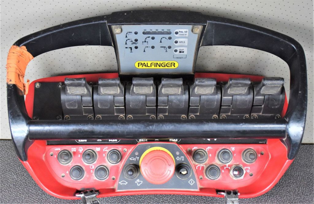 Camión volquete, Camión grúa Volvo FMX 370 Kipper 4,90m *EPSILON Q150Z/FUNK*6x4: foto 15