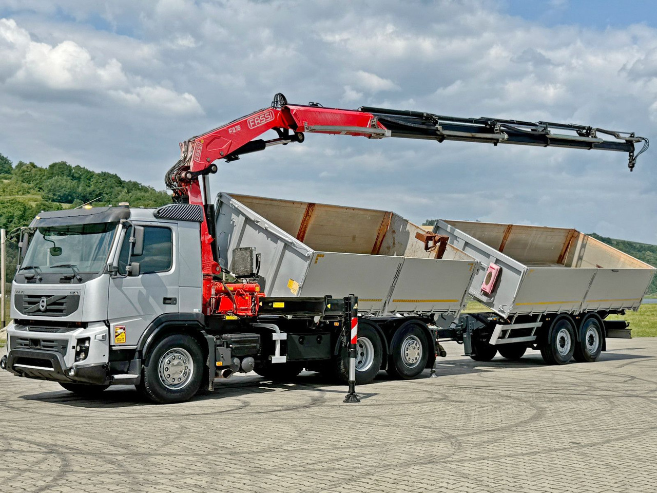 Volvo FMX 420* FASSI F275.2.25 + FUNK + Anhänger / TOP - Camión volquete, Camión grúa: foto 3 Volvo FMX 420* FASSI F275.2.25 + FUNK + Anhänger / TOP - Camión volquete, Camión grúa: foto 3