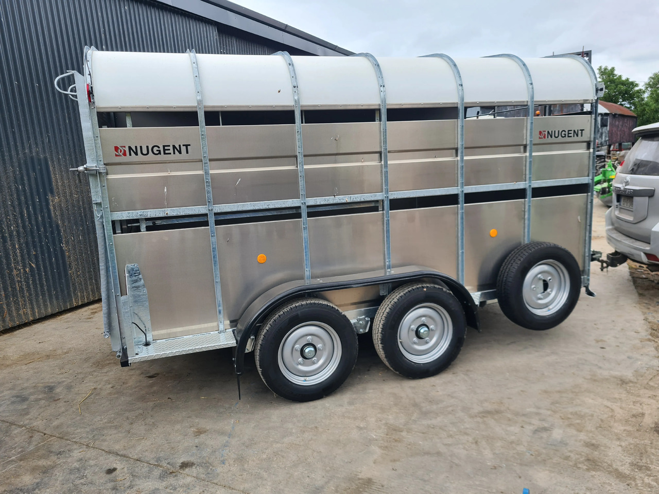 12 x 6 Nugent Livestock Trailer - Otros maquinaria: foto 4 12 x 6 Nugent Livestock Trailer - Otros maquinaria: foto 4