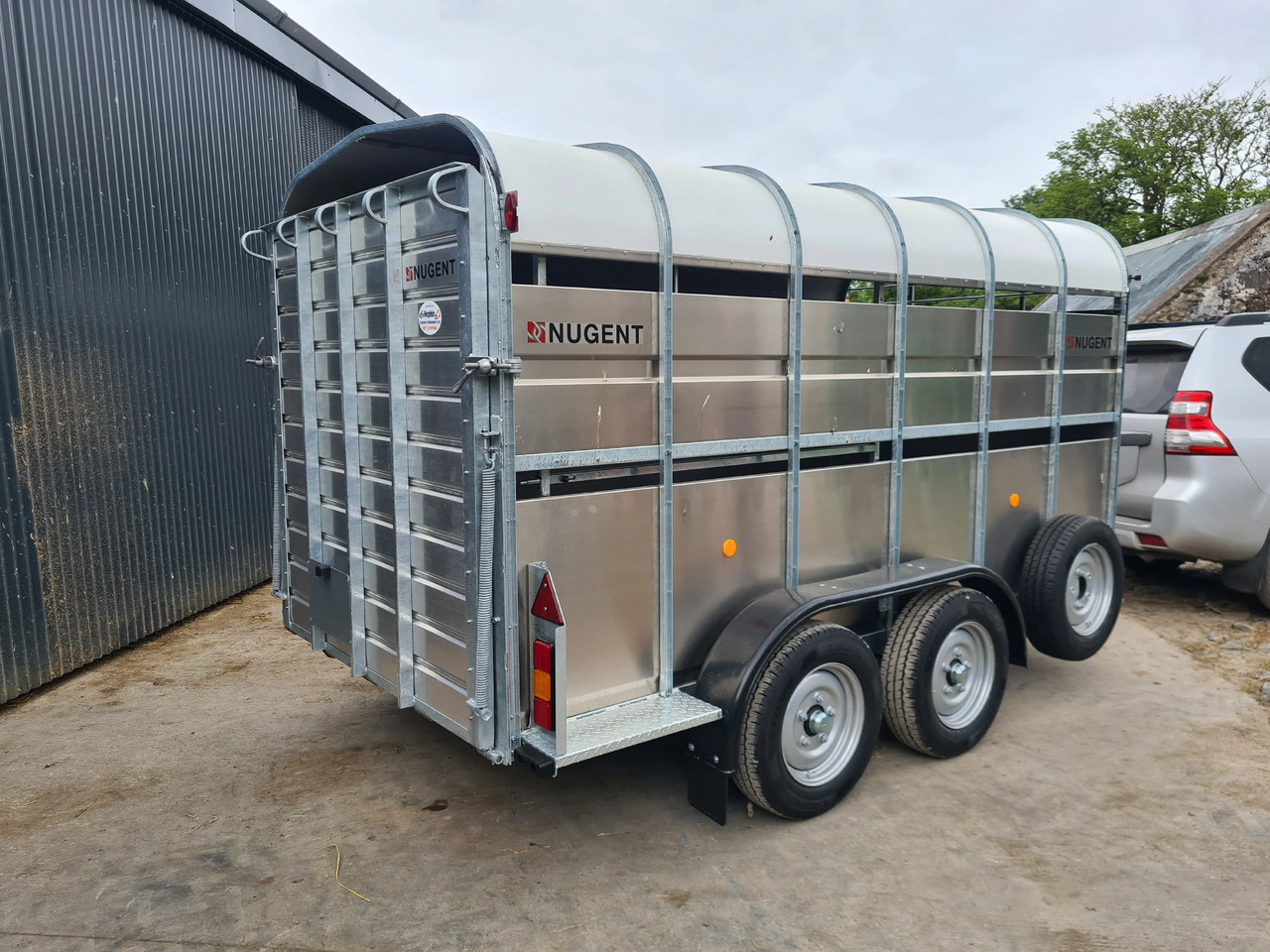 12 x 6 Nugent Livestock Trailer - Otros maquinaria: foto 2 12 x 6 Nugent Livestock Trailer - Otros maquinaria: foto 2