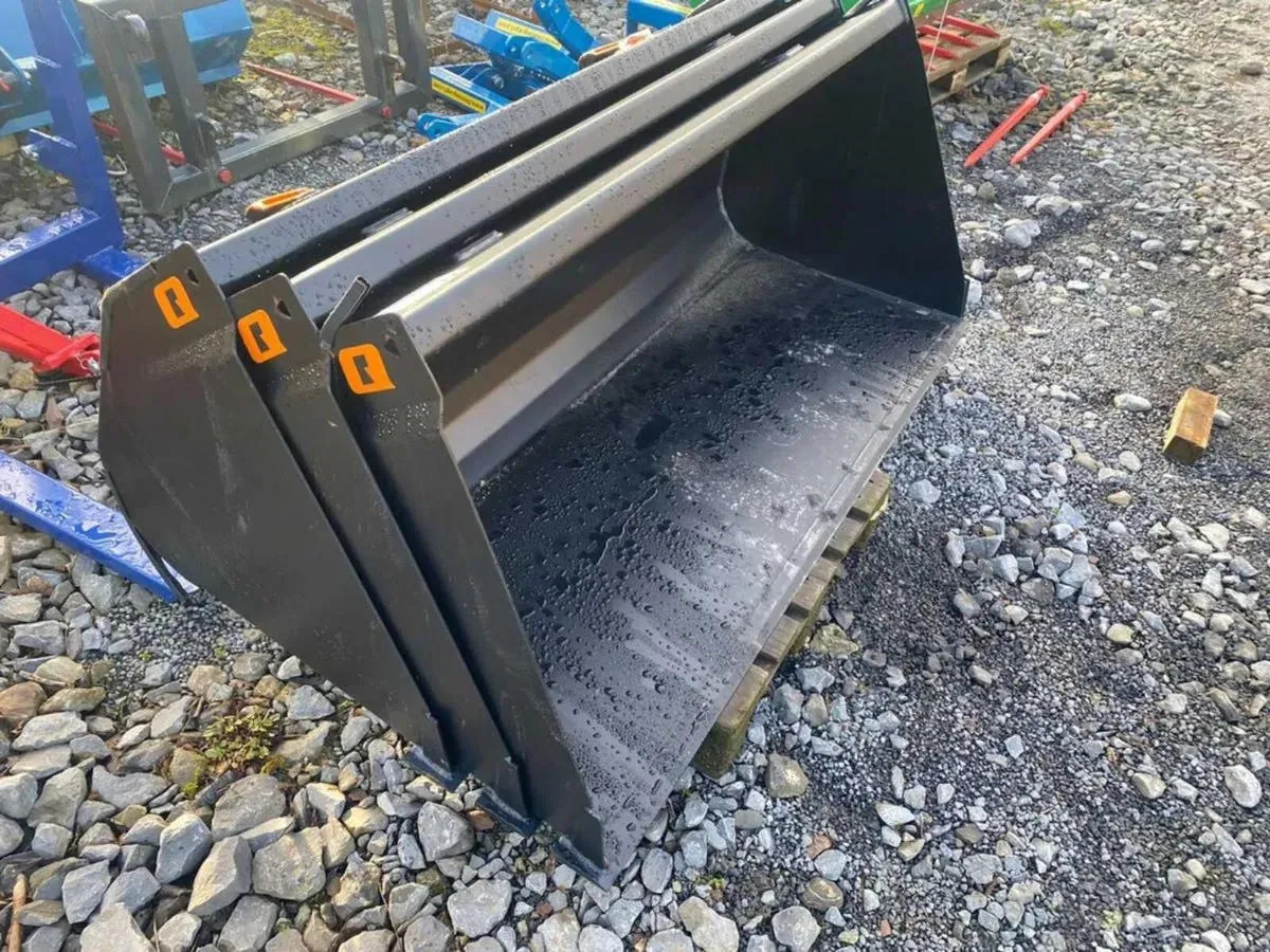 New Quickie 215gm Buckets - Otros maquinaria: foto 1 New Quickie 215gm Buckets - Otros maquinaria: foto 1