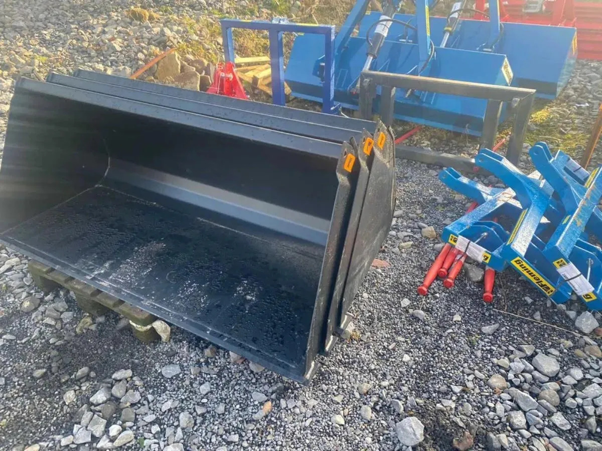 New Quickie 215gm Buckets - Otros maquinaria: foto 4 New Quickie 215gm Buckets - Otros maquinaria: foto 4