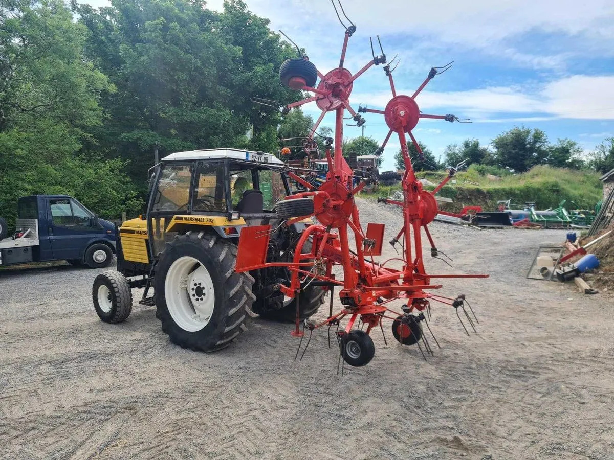 Sip Spider 680 Tedder - Otros maquinaria: foto 4 Sip Spider 680 Tedder - Otros maquinaria: foto 4