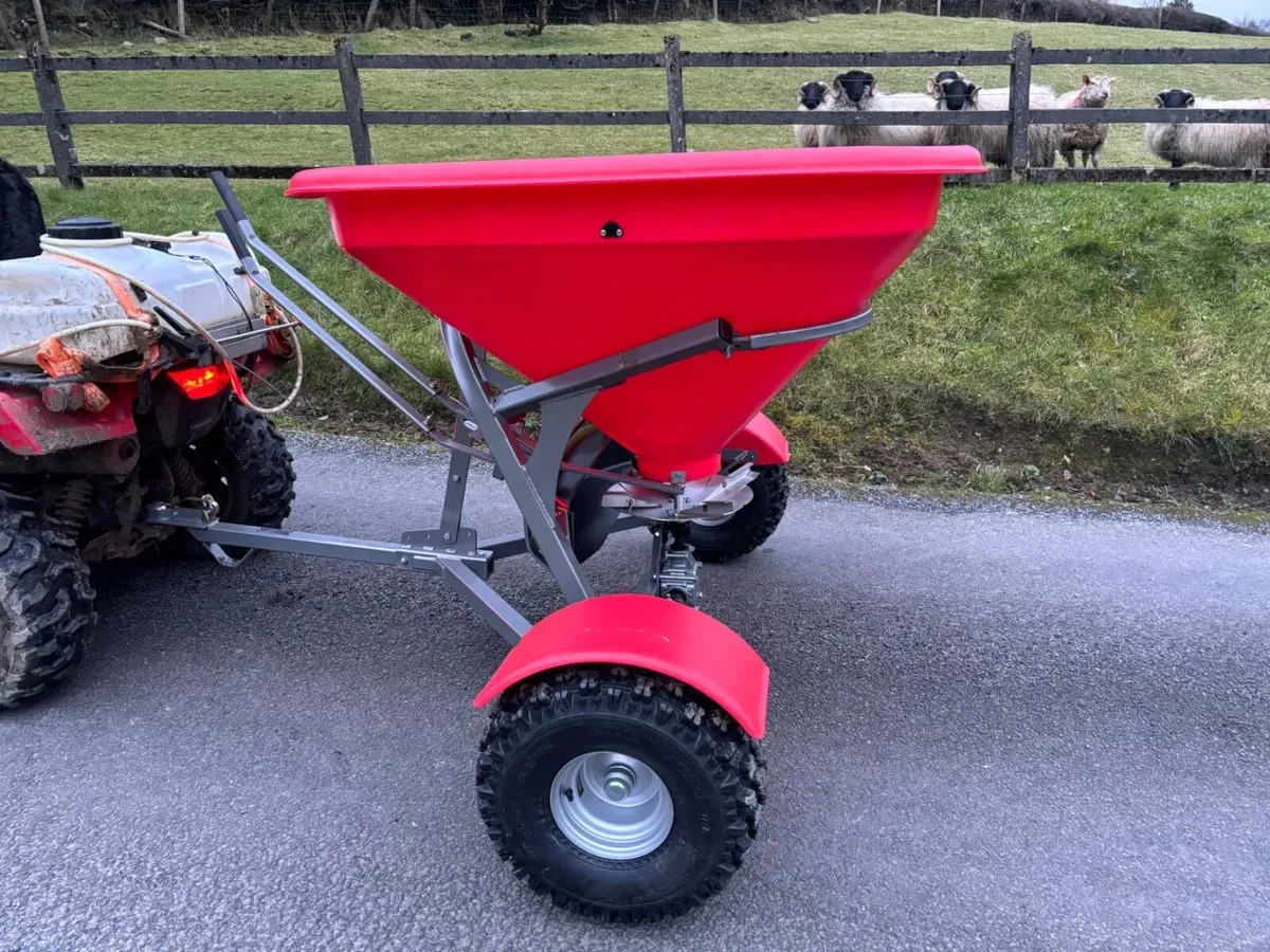 Walco Quad Fertiliser Spreaders!! In Stock - Otros maquinaria: foto 2 Walco Quad Fertiliser Spreaders!! In Stock - Otros maquinaria: foto 2