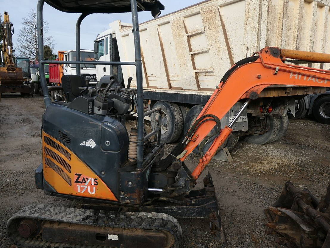 Miniexcavadora Hitachi ZX17 U-2: foto 9