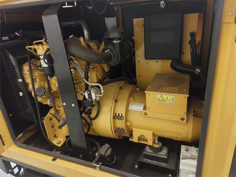 Cat DE33E0 - Equipo de manutención: foto 4 Cat DE33E0 - Equipo de manutención: foto 4